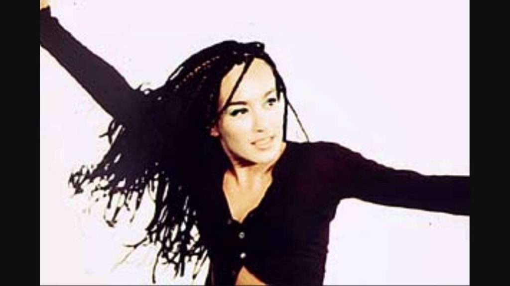 Alexia is returning with a new material